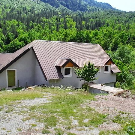 Bujtina Sherifaj Valbone Exterior foto