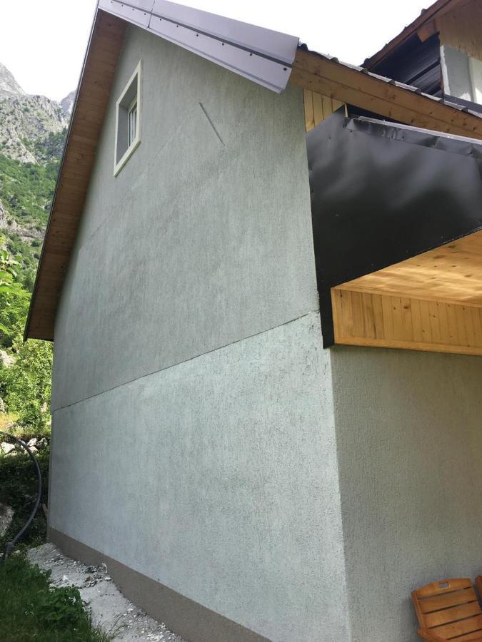 Bujtina Sherifaj Valbone Exterior foto